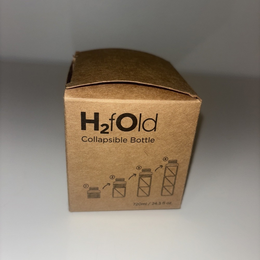 Collapsible Water Bottles 720ml 24.3oz,‎ Foldable Portable Travel Water Bottle